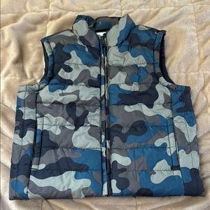Men's Camouflage Puffer Vest